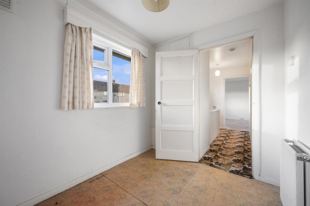 Additional property image - Stoney Close, Bakewell