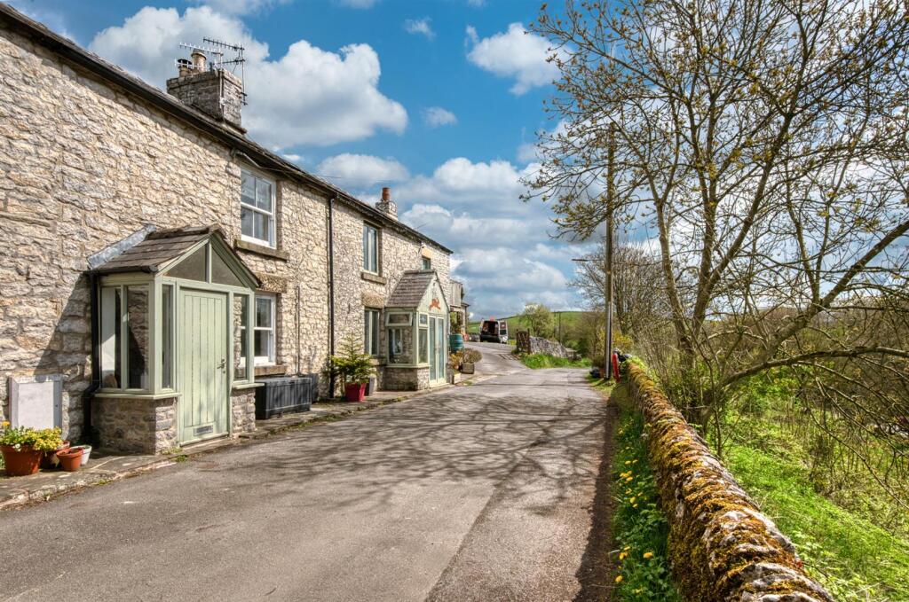 Main image of property: The Lodge, Tideswell, Buxton