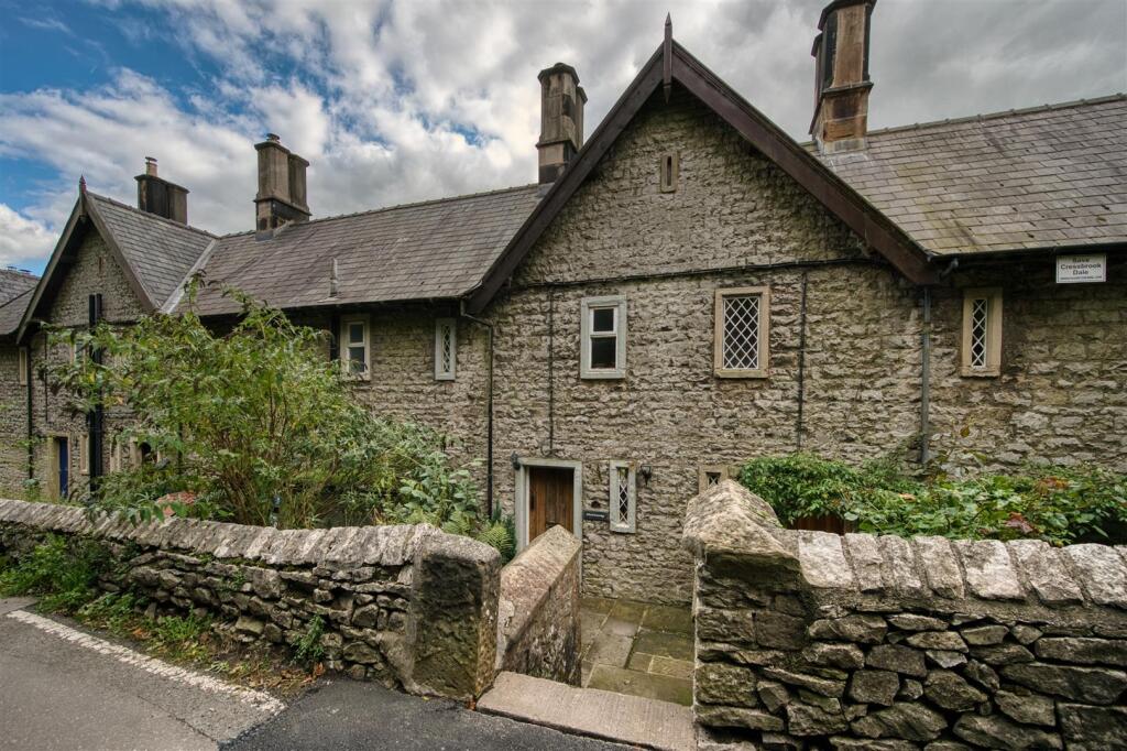 Main image of property: Middle Row, Cressbrook, Buxton