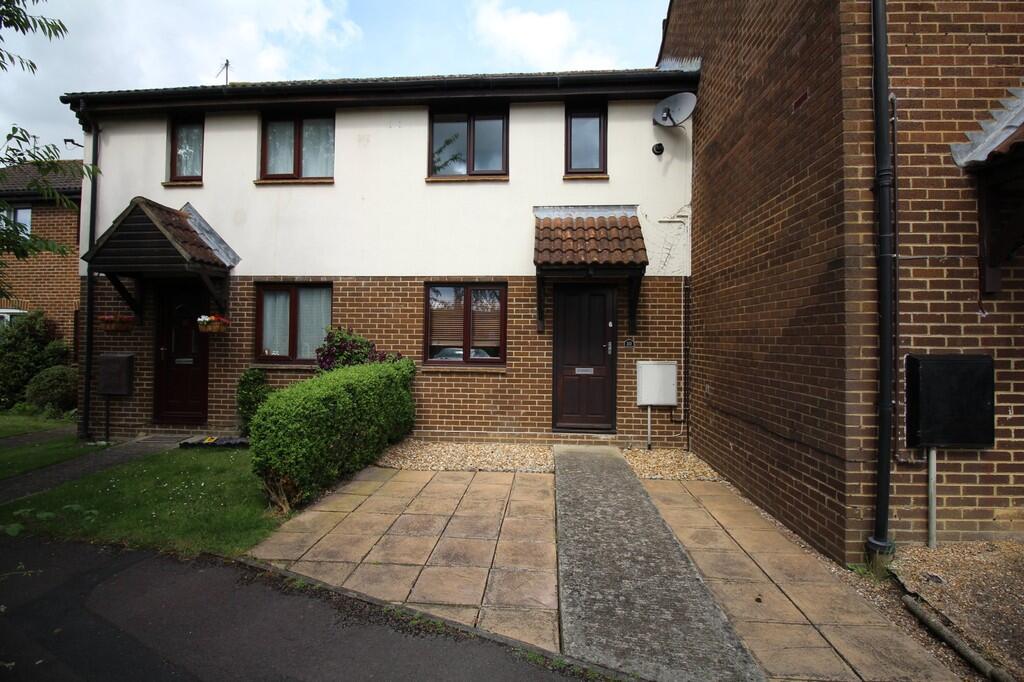 Main image of property: Buckingham Road,