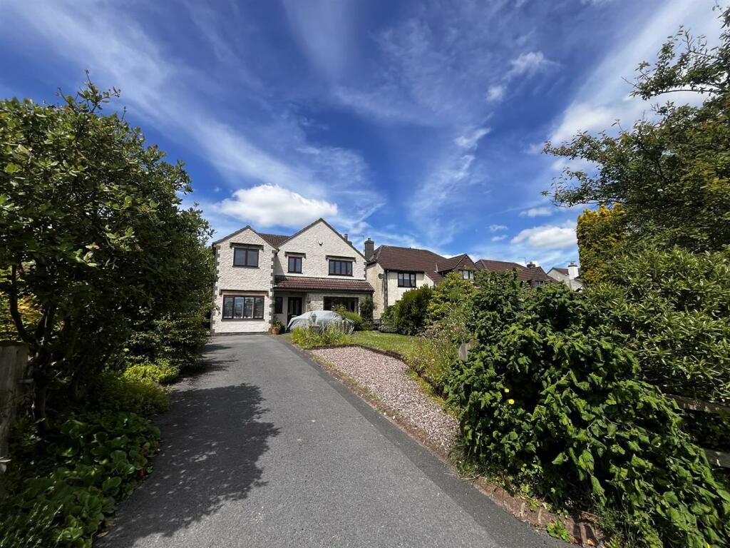 4 bedroom detached house for sale in Leigh Street, Leigh Upon Mendip, BA3