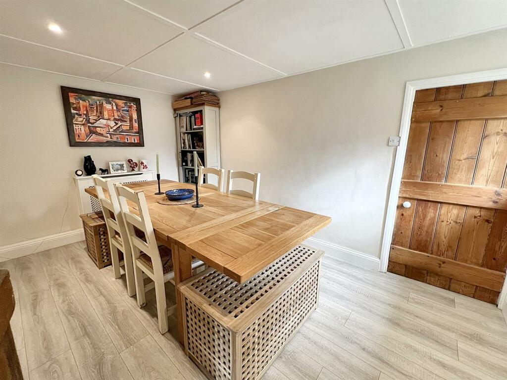 Additional property image - Farleigh Wick, Bradford-On-Avon