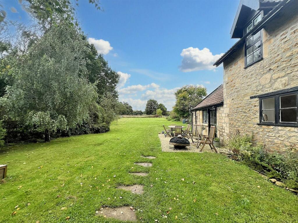 Additional property image - Farleigh Wick, Bradford-On-Avon