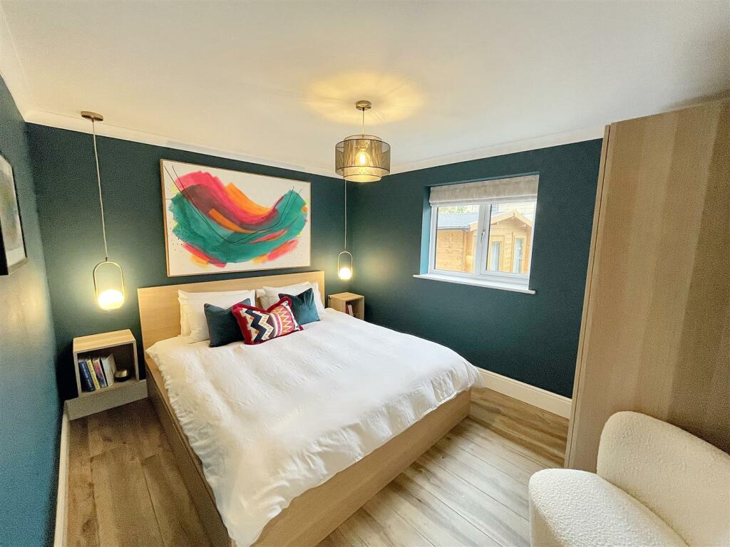 Additional property image - Cotswold View, Bath