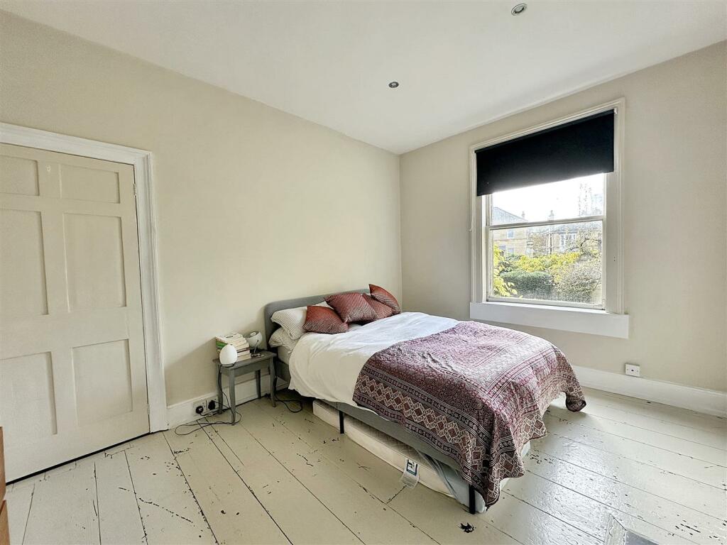 Additional property image - Beechen Cliff Road, Bath