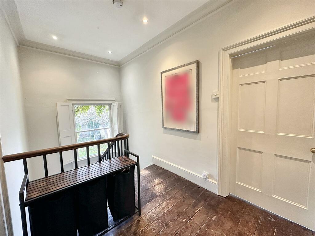 Additional property image - Beechen Cliff Road, Bath