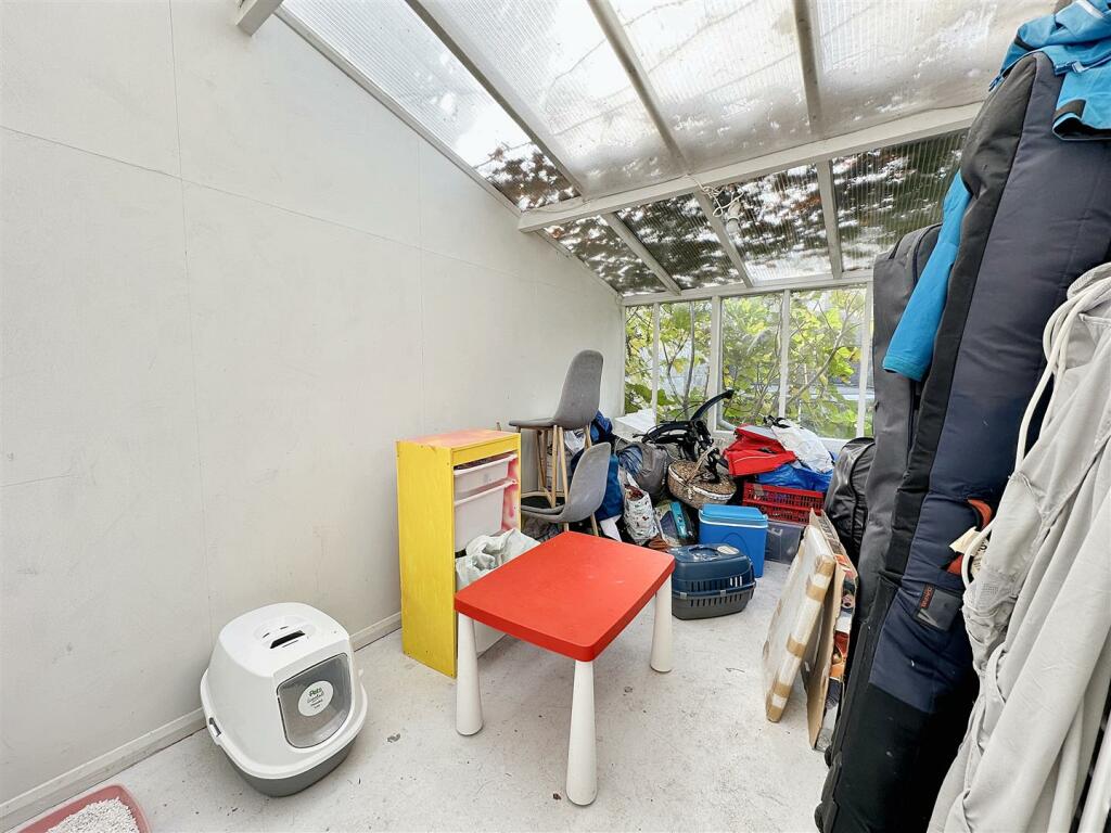 Additional property image - Beechen Cliff Road, Bath