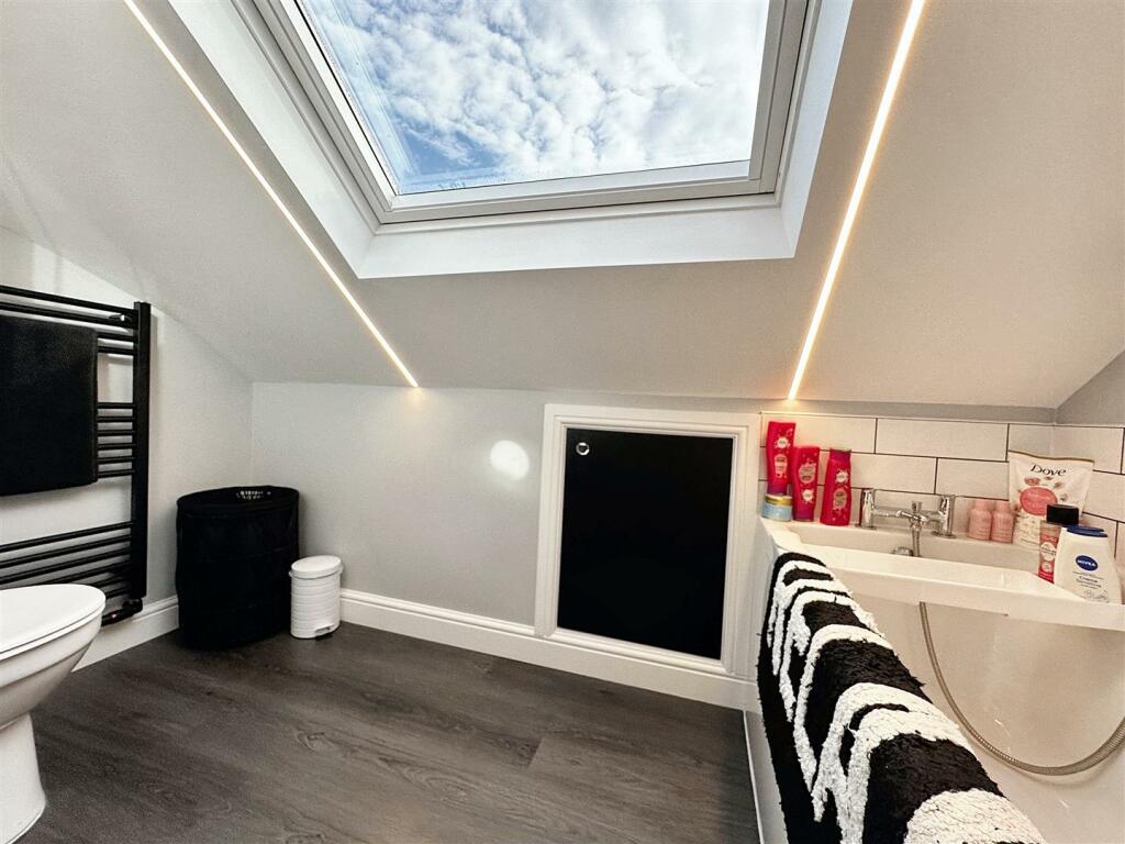 Additional property image - The Hollow, Bath