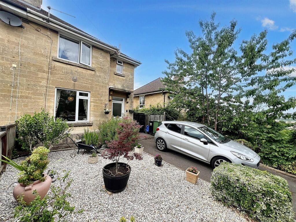 Main image of property: The Hollow, Bath