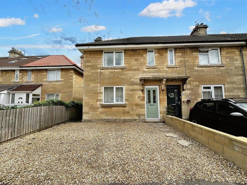 Main image of property: Vernham Grove, Bath