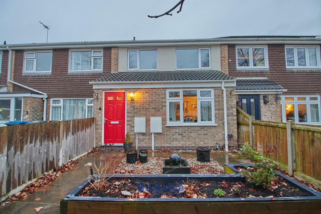 3 bedroom town house for sale in Manor Road, Barlestone, CV13