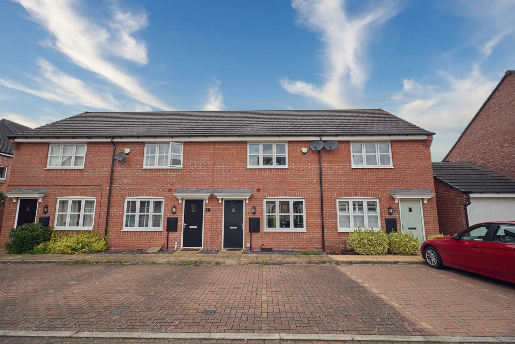 Main image of property: Yeoman Close, Hinckley