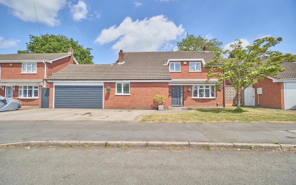 Main image of property: Grange Drive, Burbage