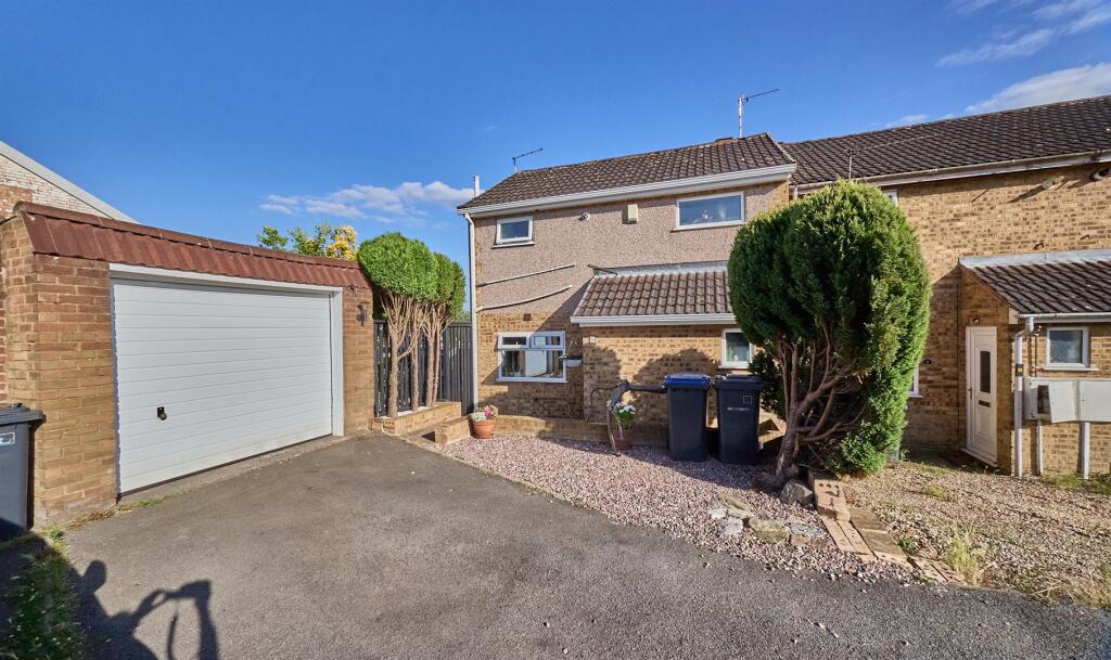 Main image of property: Hawthorne Way, Barwell