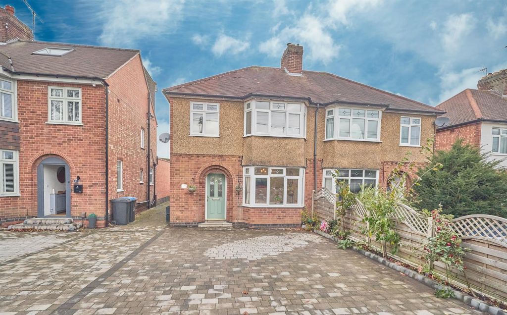 Main image of property: Ashby Road, Hinckley