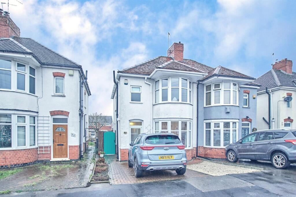 Main image of property: Eskdale Road, Hinckley