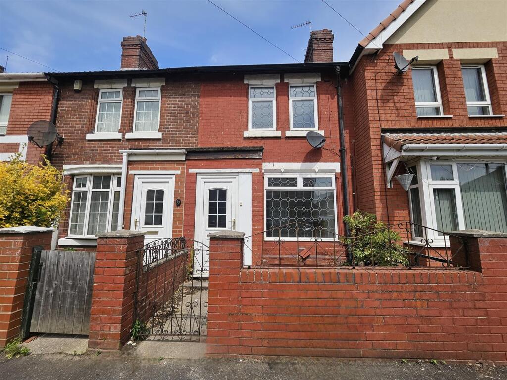 2 bedroom terraced house