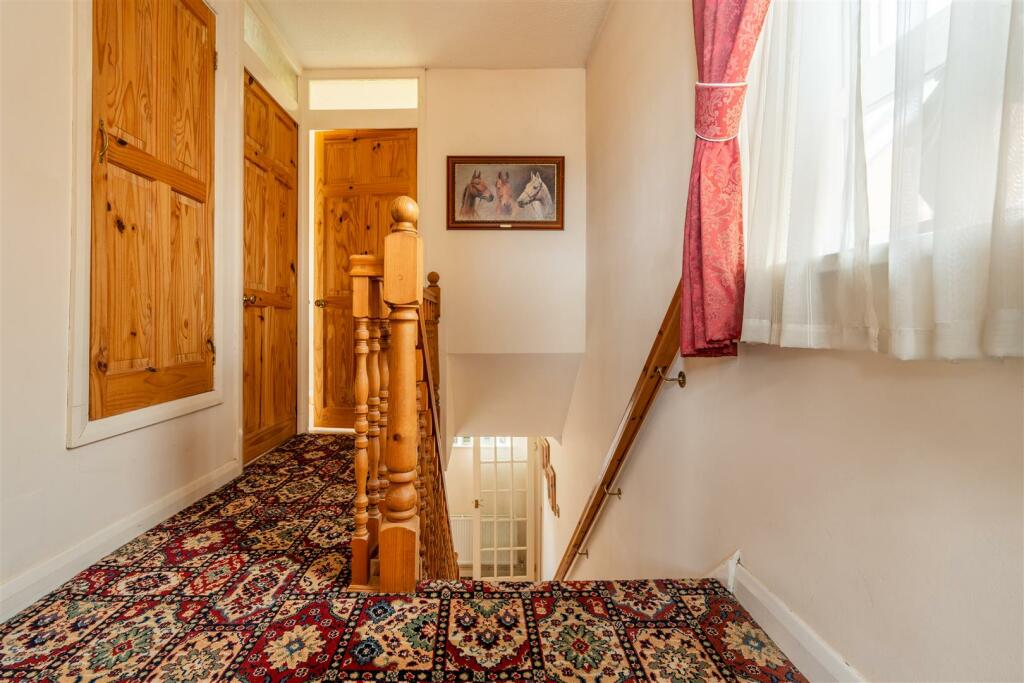 Additional property image - Taynton Close, Bitton, Bristol