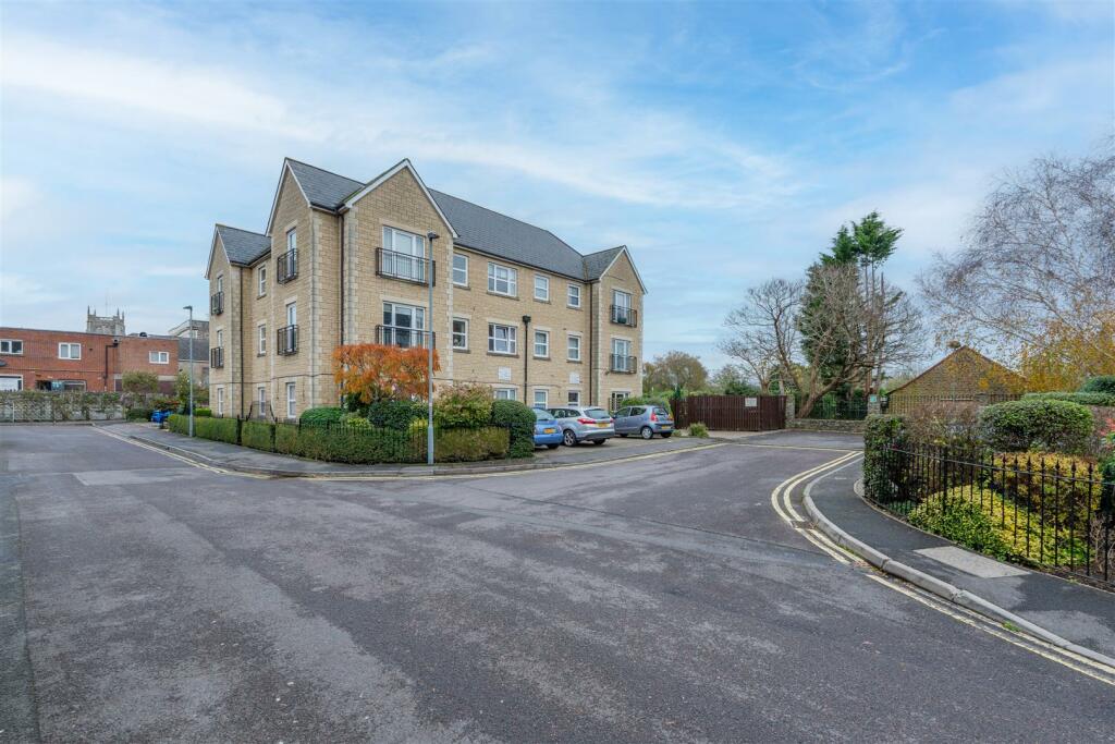 1 bedroom apartment for sale in Back Lane, Keynsham, Bristol, BS31