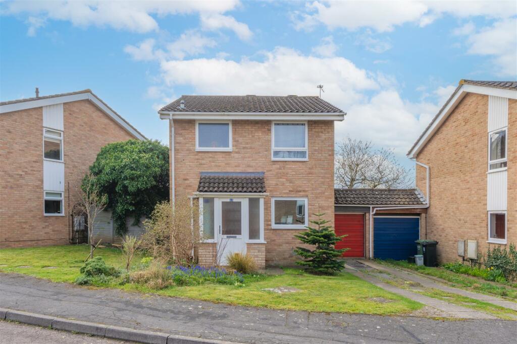 3 bedroom link detached house for sale in Stanway, Bitton, Bristol, BS30