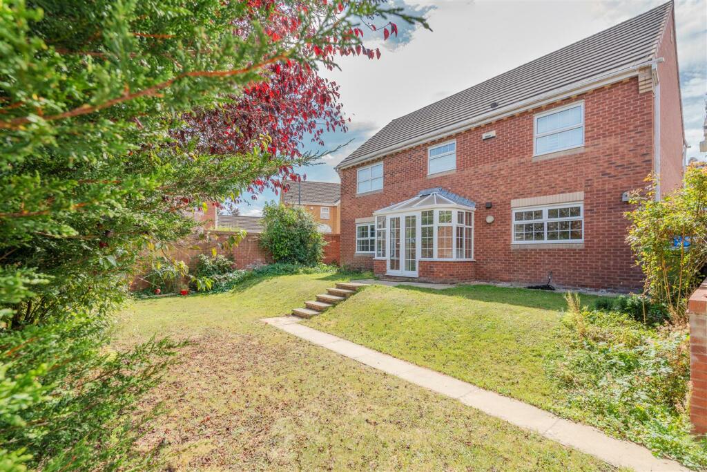 Additional property image - Chalfield Close, Keynsham, Bristol