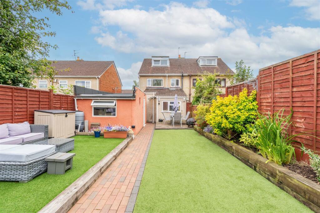 Additional property image - Lockingwell Road, Keynsham, Bristol