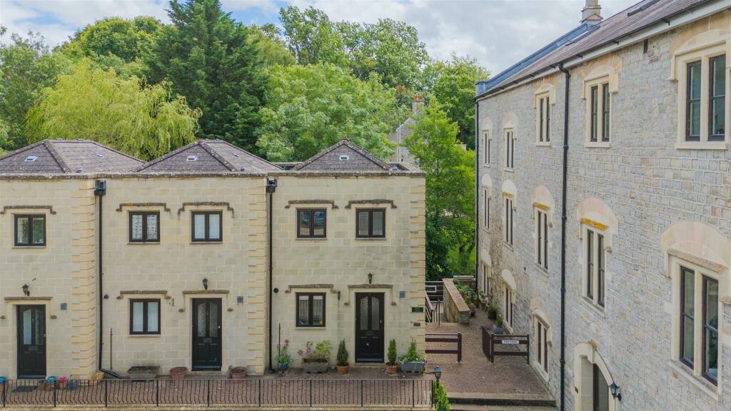 Main image of property: Dapps Hill, Keynsham, Bristol