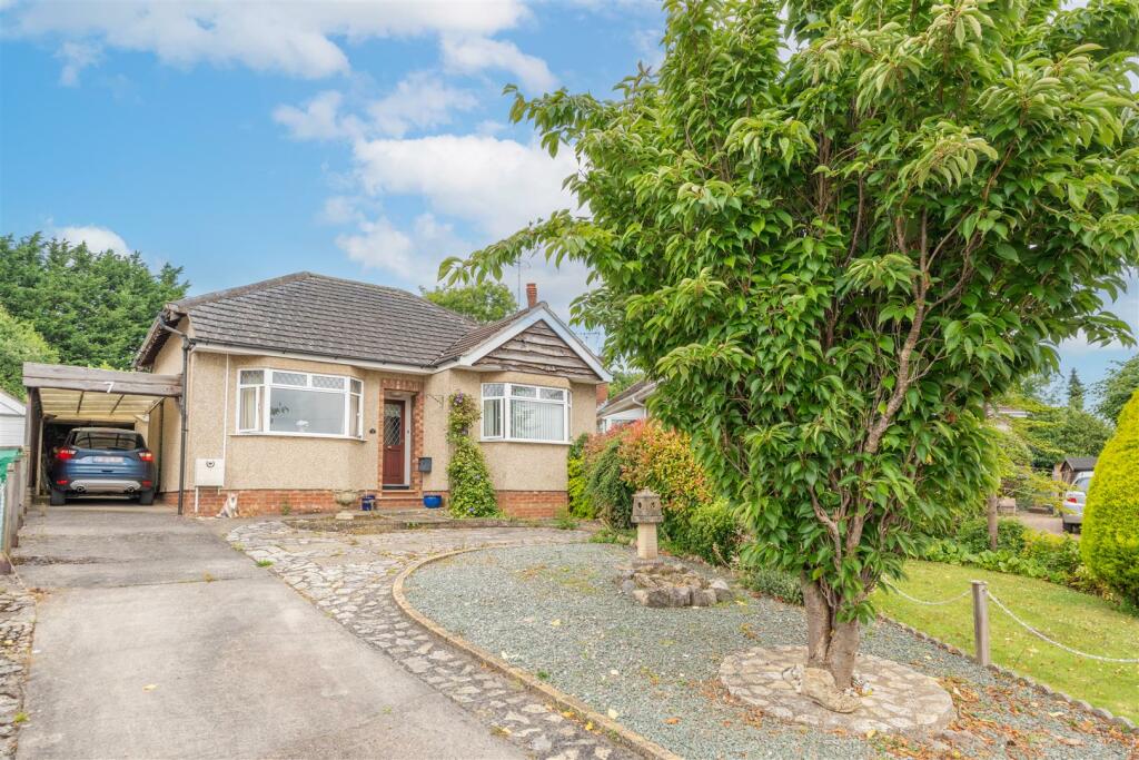 2 bedroom bungalow for sale in Wheathill Close, Keynsham, Bristol, BS31