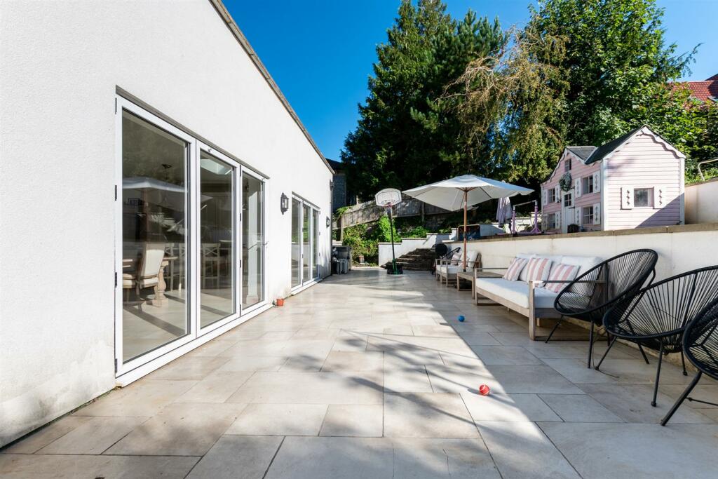 Additional property image - Bristol Road, Keynsham, Bristol