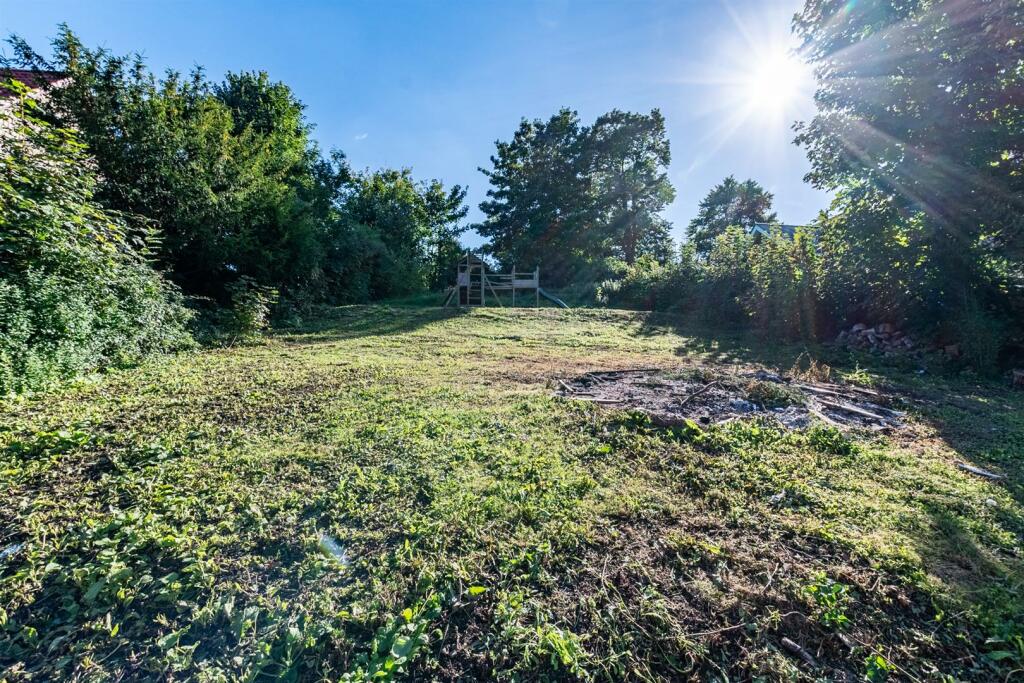 Additional property image - Bristol Road, Keynsham, Bristol