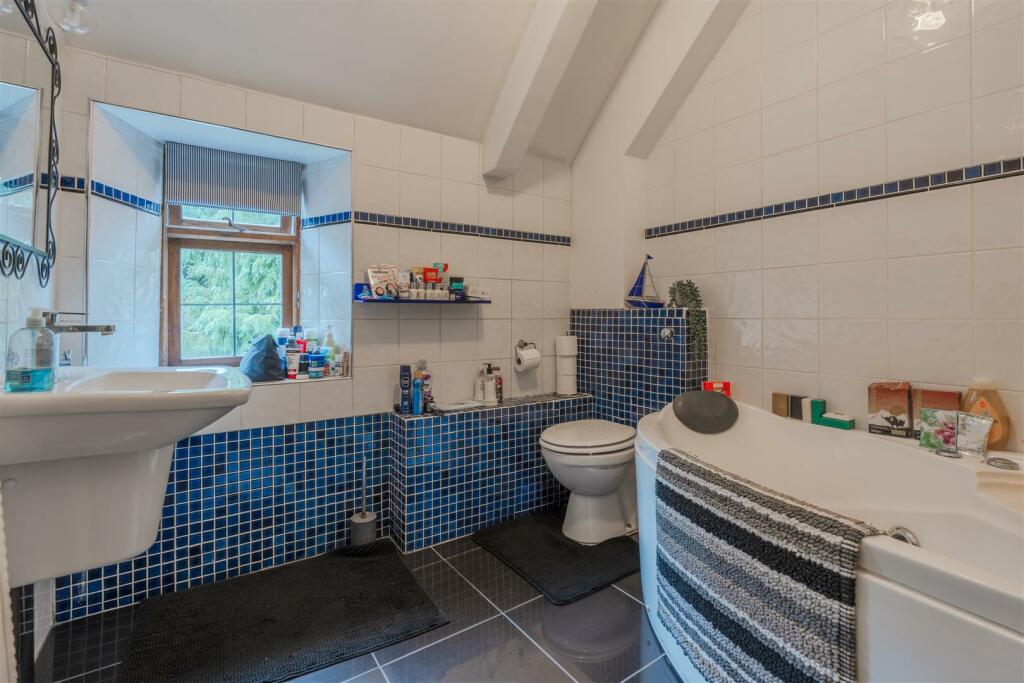 Additional property image - London Road, Warmley, Bristol