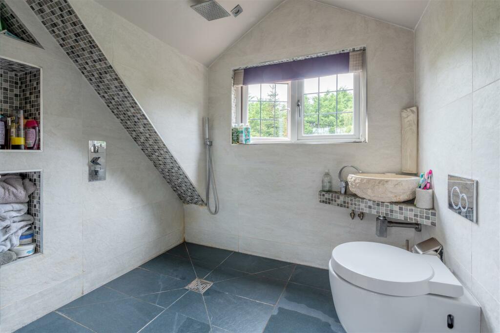 Additional property image - London Road, Warmley, Bristol