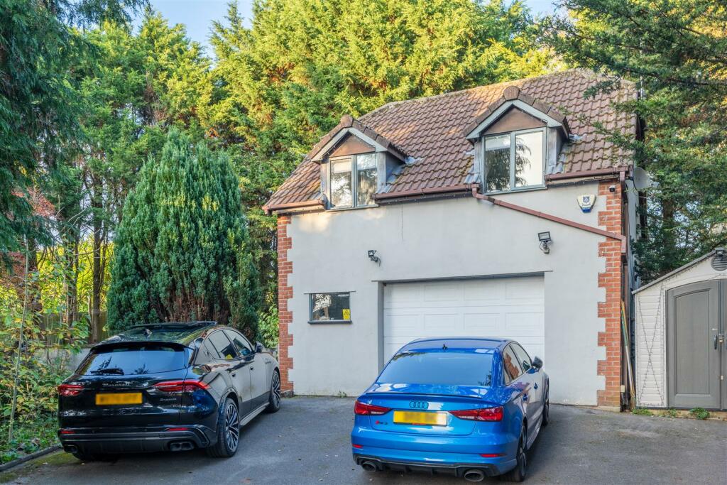 Additional property image - London Road, Warmley, Bristol