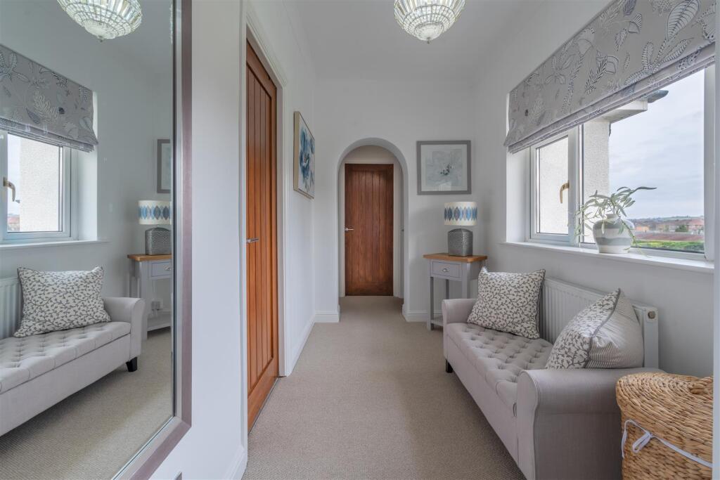 Additional property image - Wellsway, Keynsham, Bristol