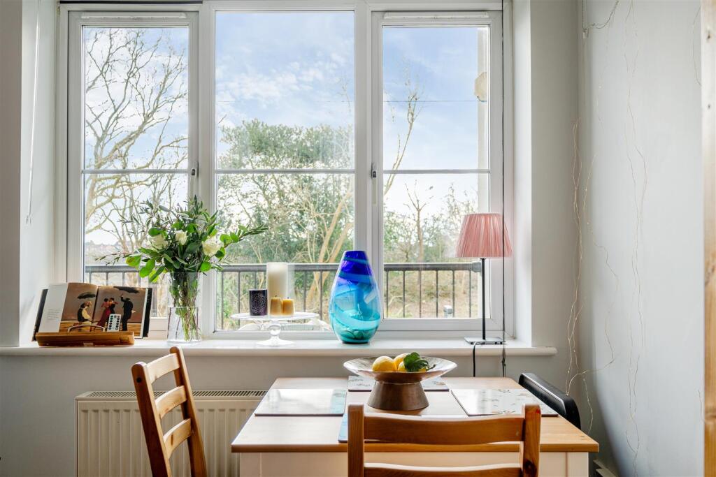 Additional property image - 34 Rochester Road, Bristol