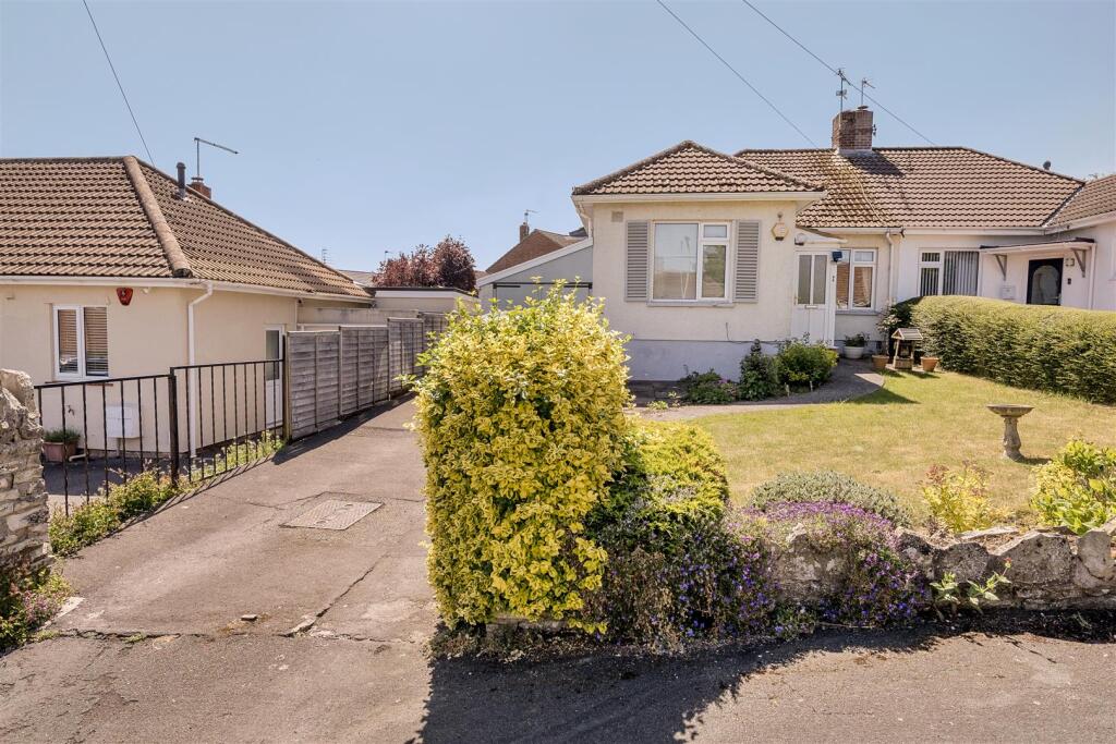Main image of property: Westfield Close, Keynsham, Bristol