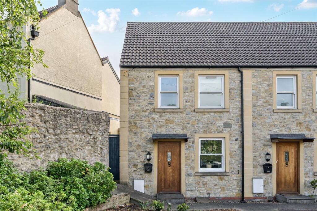 Main image of property: Bath Hill, Keynsham, Bristol