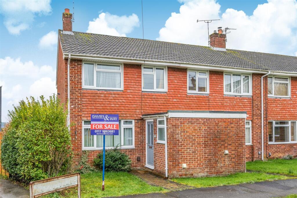 Main image of property: Holly Walk, Keynsham, Bristol