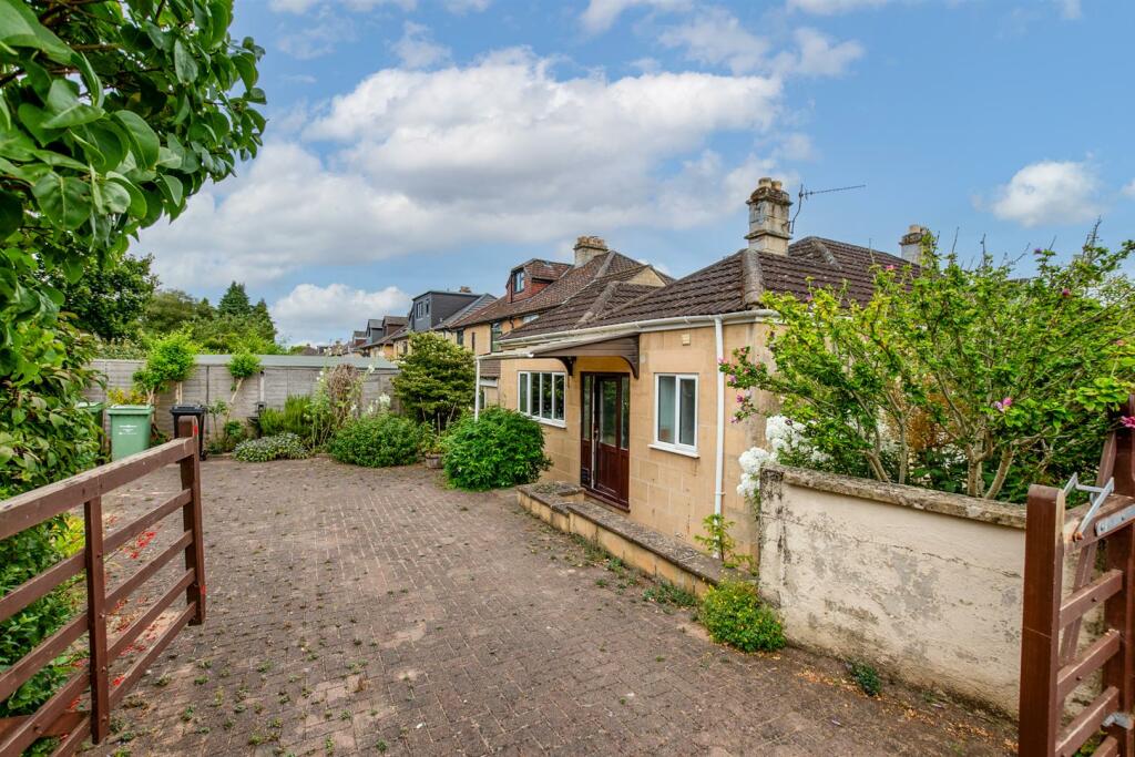 Additional property image - Horsecombe Brow, Combe Down, Bath