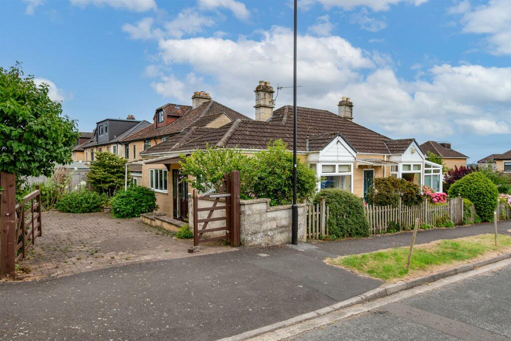 Additional property image - Horsecombe Brow, Combe Down, Bath