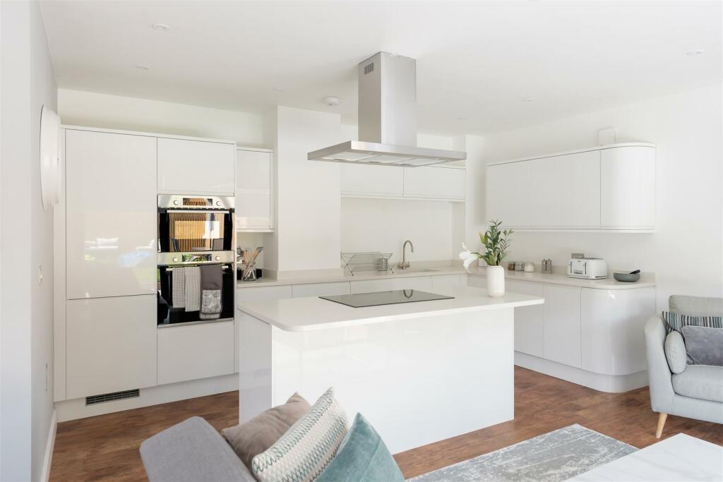Additional property image - The Shallows Saltford