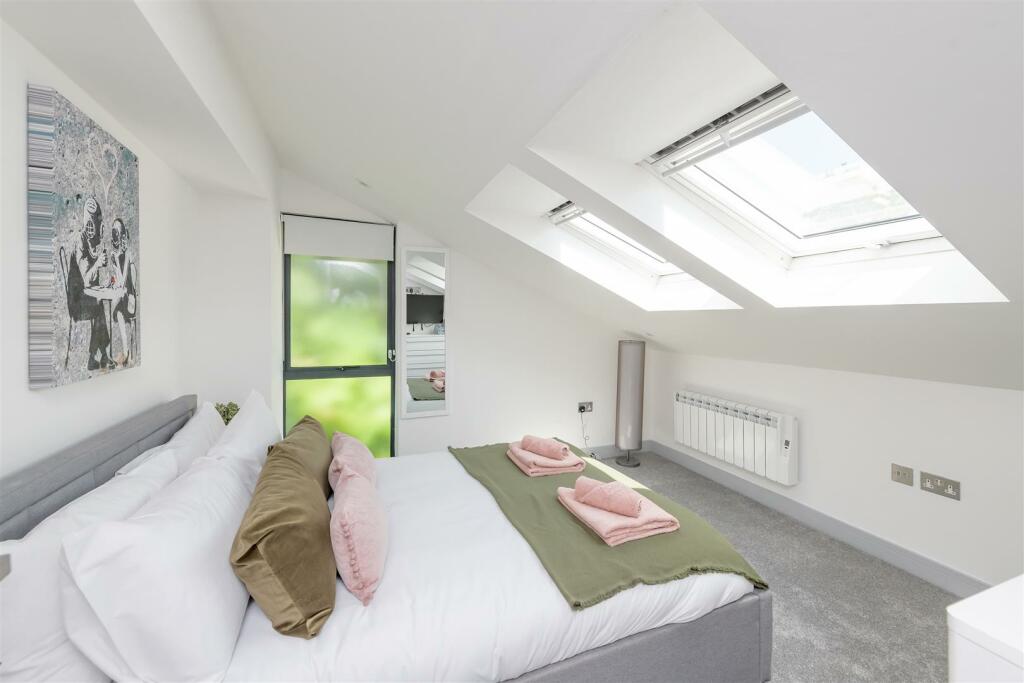 Additional property image - The Shallows Saltford