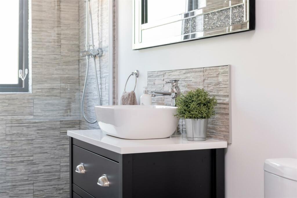 Additional property image - The Shallows Saltford