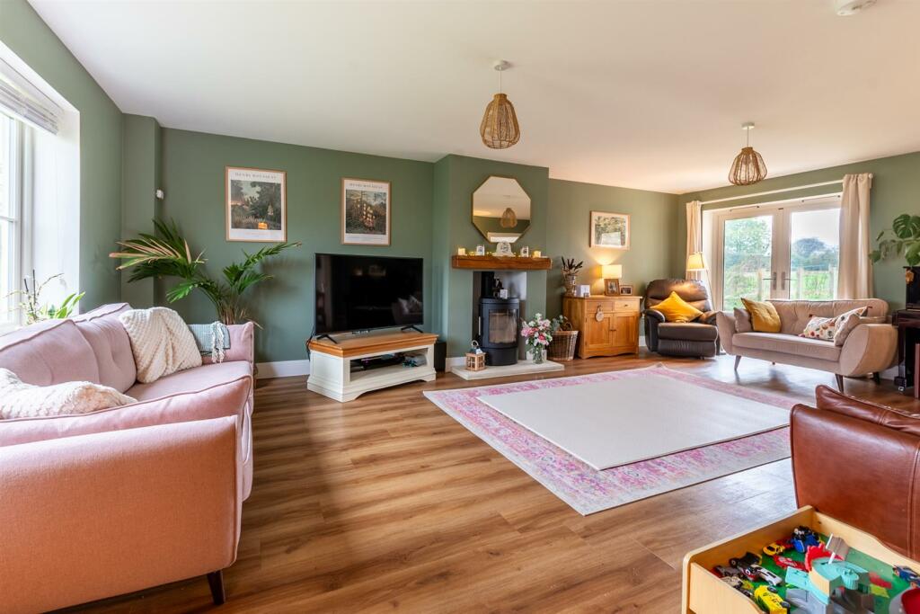 Additional property image - Faulkland, Somerset