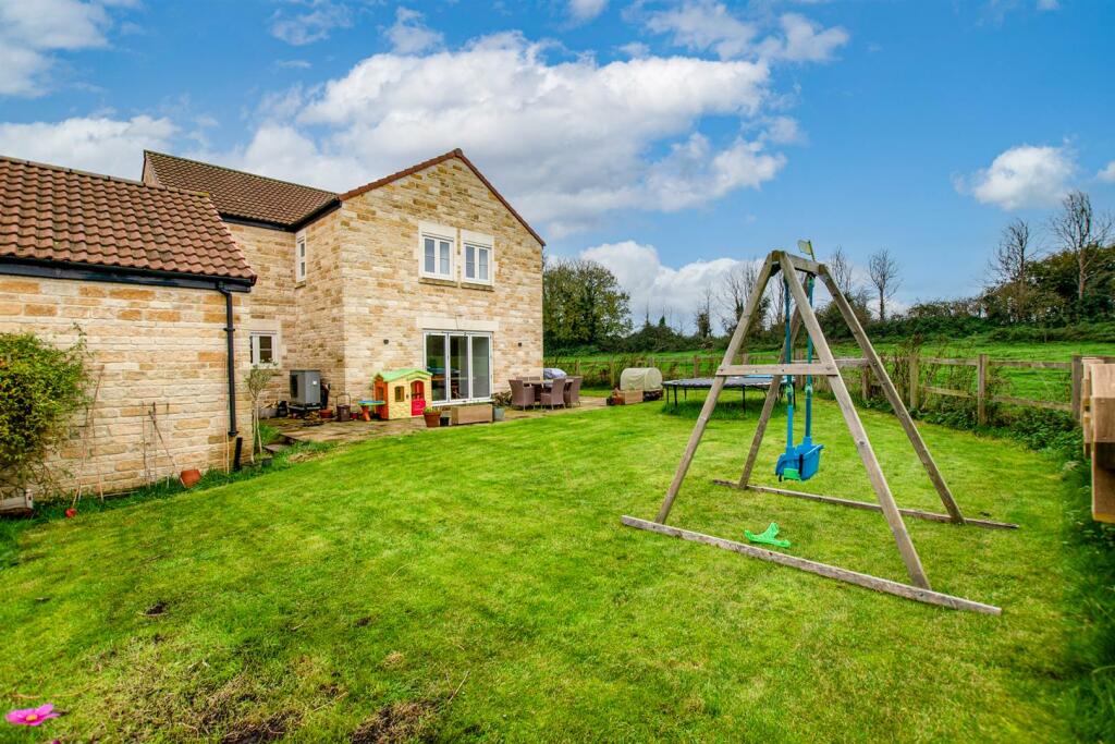Additional property image - Faulkland, Somerset
