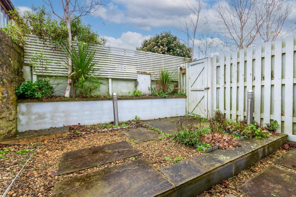 Additional property image - Trafalgar Road, Bath