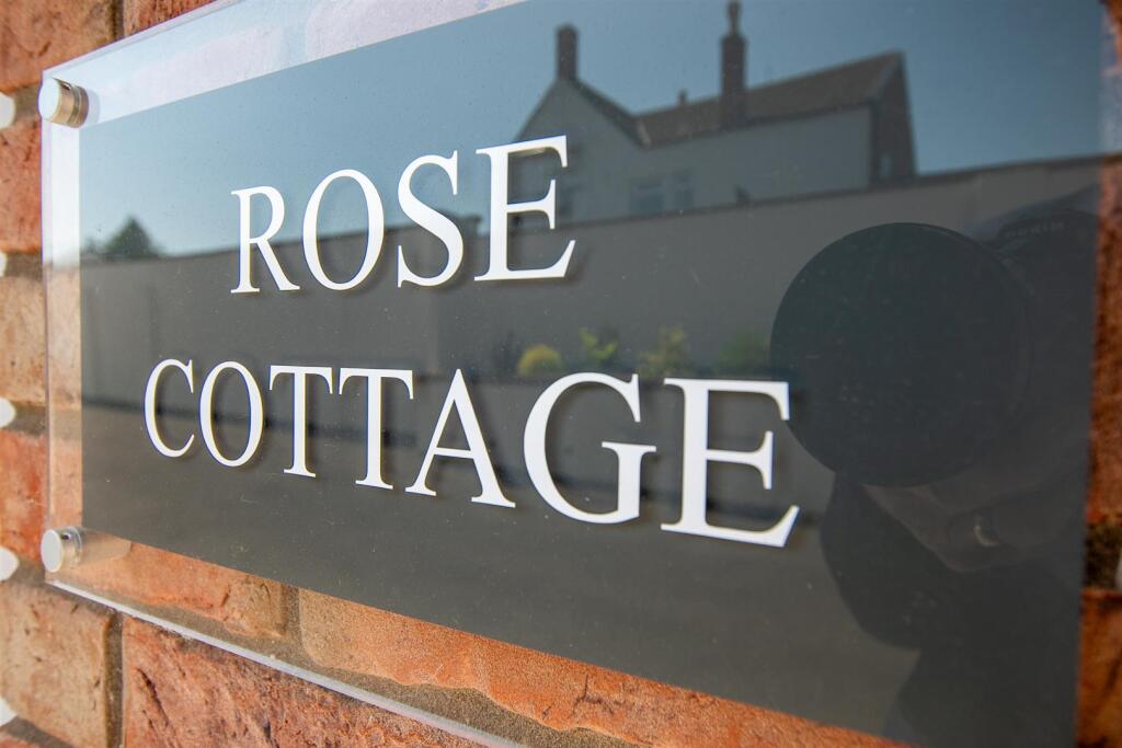 Main image of property: North Street, Oldland Common, Bristol