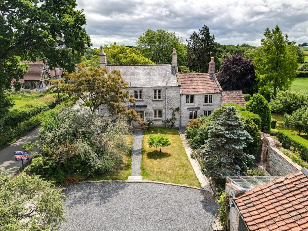 Main image of property: Parbrook between Glastonbury & Castle Cary