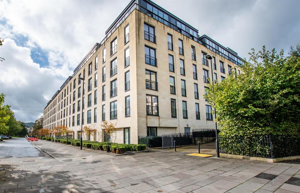 Main image of property: Victoria Bridge Road, Bath