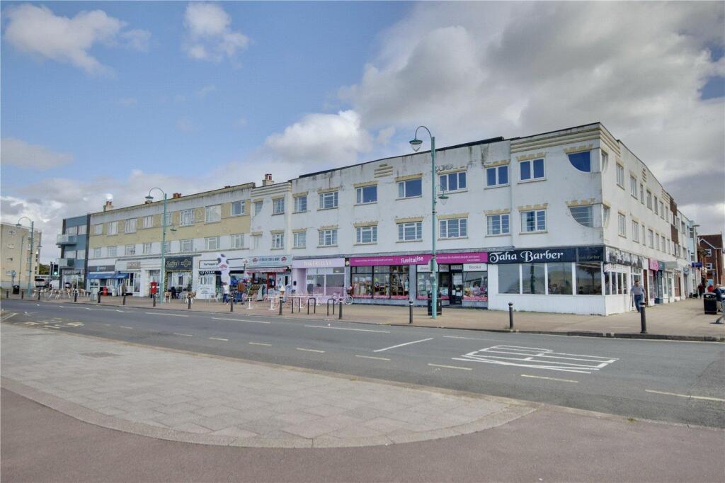Main image of property: Solent Court Mansions, Lee-On-The-Solent